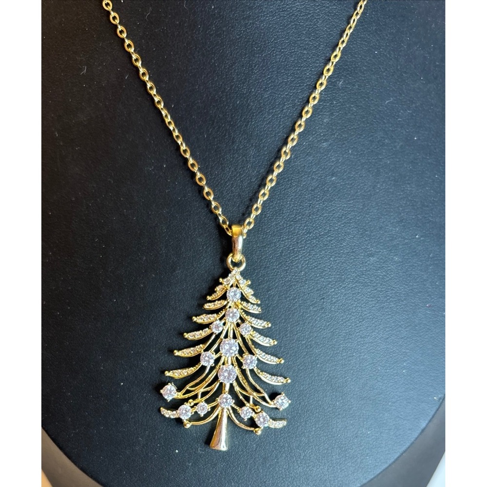 Vintage Rhinestone Christmas Tree Pendant Holiday Necklace Gold Tone 18"